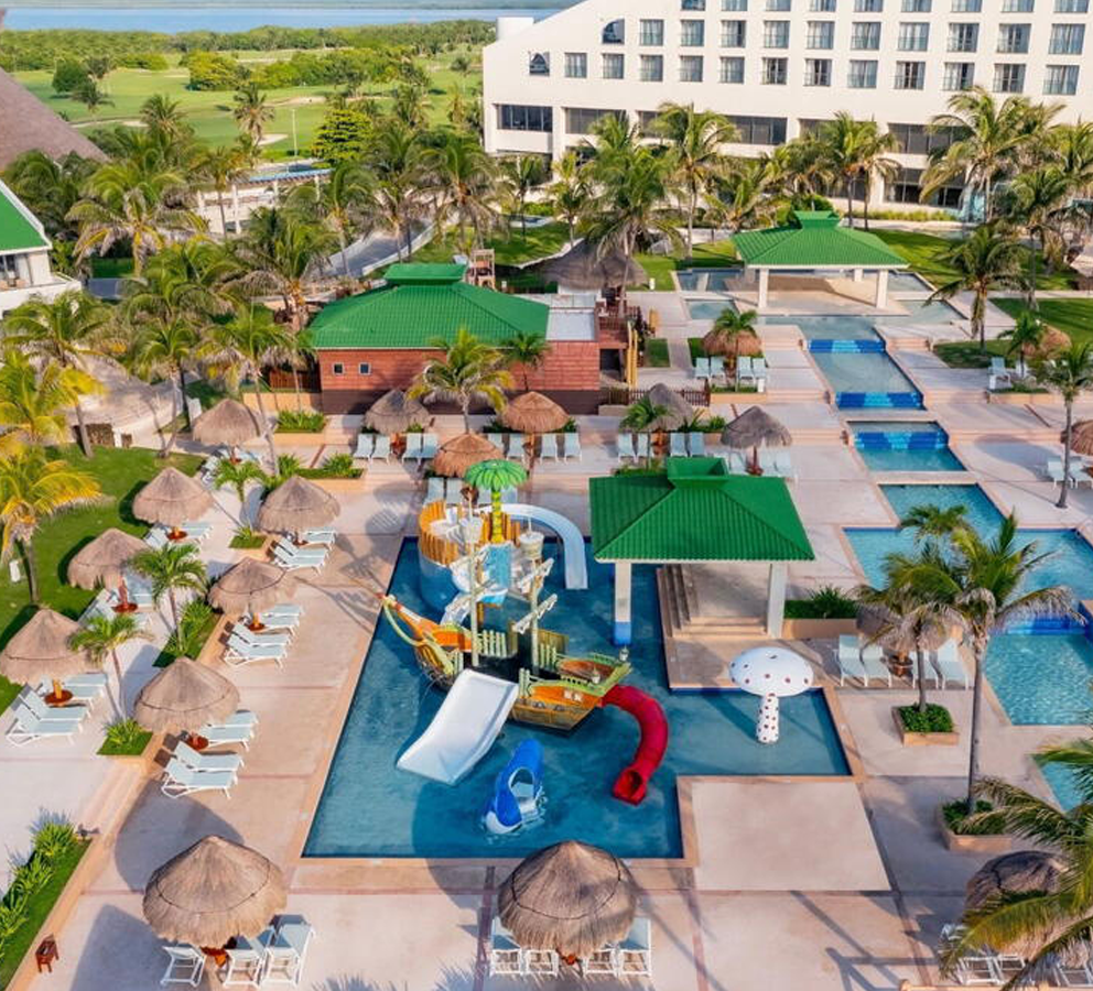 Albercas hotel Iberostar Cancun